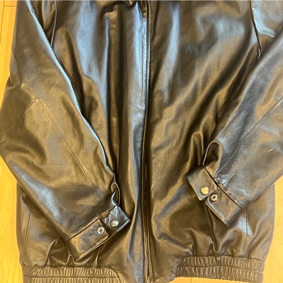 Men’s Zip Leather Coat! Like new! - Picture 2 of 3